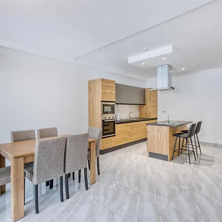 A Beautiful 3br Home, Opposite With Wifi & Ac By 360 Estates Apartamento St Paul's Bay